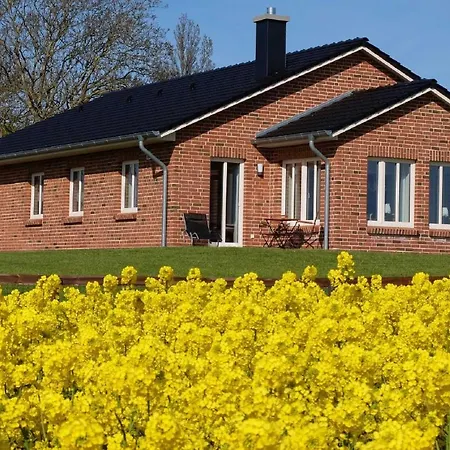 Ferienhaus Bauernhaus * Pommerby